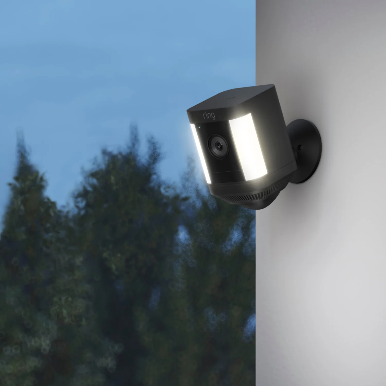 2-Pack Spotlight Cam Plus Battery - Image 13
