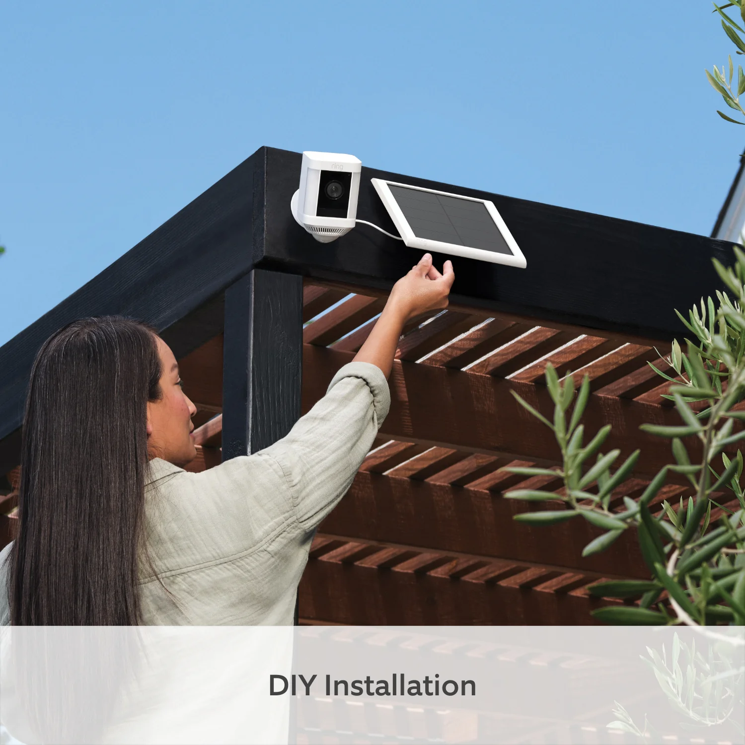 3-Pack Spotlight Cam Plus Solar - Image 5
