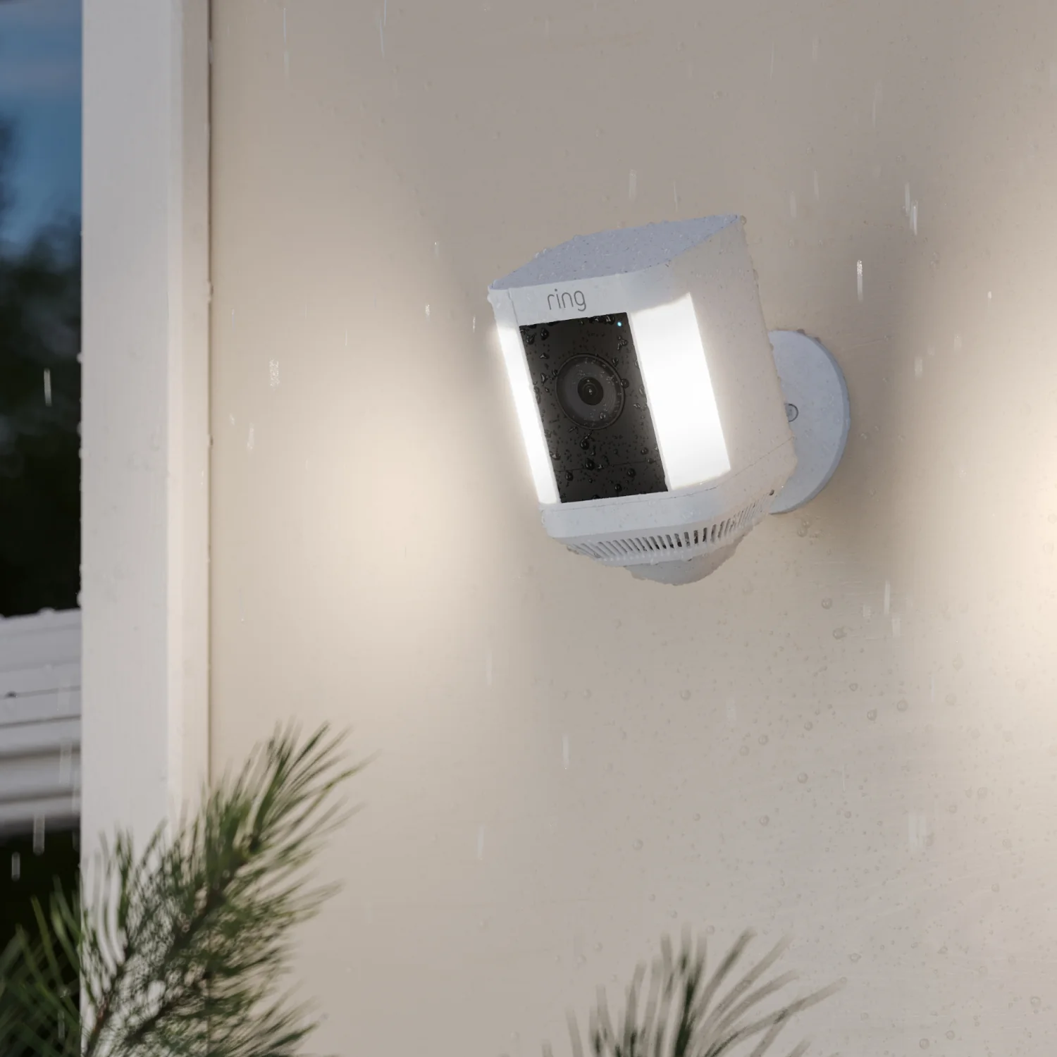 4-Pack Spotlight Cam Plus Battery - Image 6