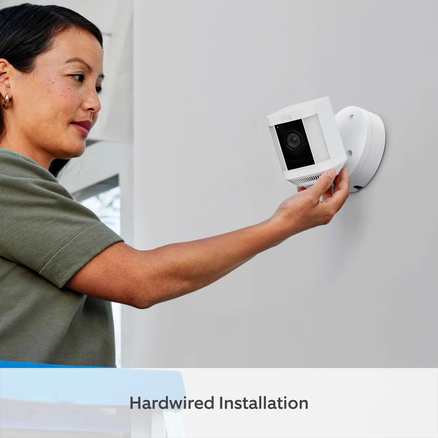4-Pack Spotlight Cam Plus Wired - Image 5